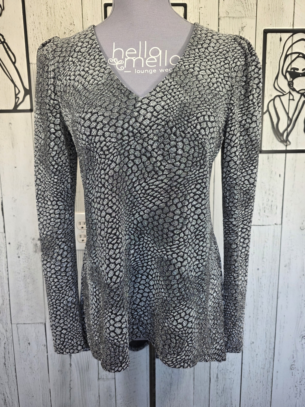 Melanie Lyne Metallic Silver Snakeskin Fit & Flare Top M NWT Party Holiday